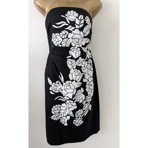 WHBM Sz 10 Black & White Floral Bold Print Sweetheart Neckline Dress